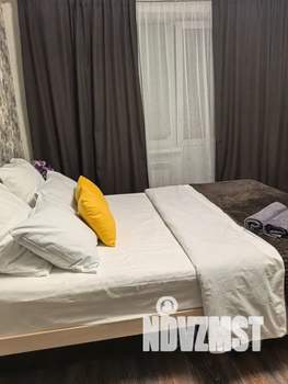 1-к квартира, посуточно, 35м2, 3/3 этаж