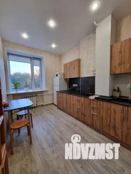 1-к квартира, посуточно, 35м2, 3/5 этаж