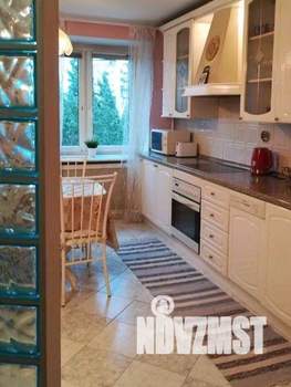 1-к квартира, посуточно, 94м2, 1/1 этаж