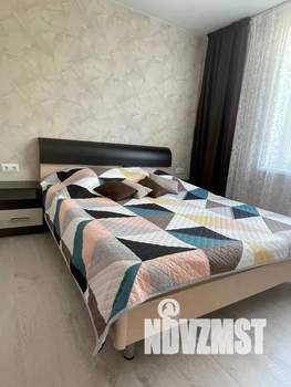 1-к квартира, посуточно, 42м2, 17/25 этаж