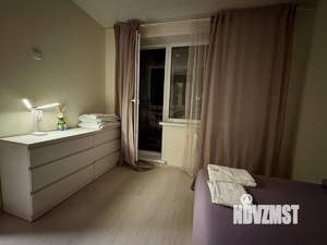 3-к квартира, посуточно, 61м2, 1/1 этаж