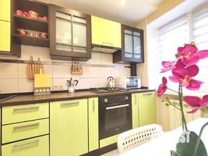 2-к квартира, посуточно, 56м2, 1/1 этаж