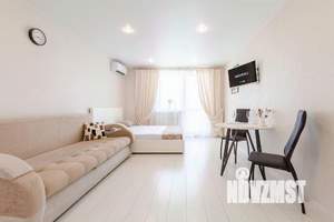 1-к квартира, посуточно, 36м2, 1/1 этаж