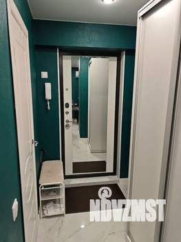 Студия квартира, посуточно, 35м2, 3/9 этаж