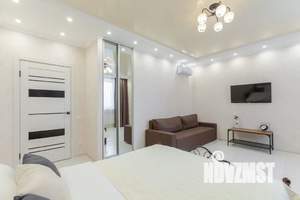 1-к квартира, посуточно, 40м2, 16/25 этаж