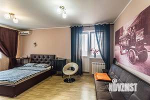 1-к квартира, посуточно, 43м2, 1/1 этаж