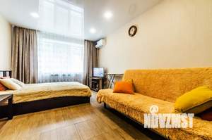 1-к квартира, посуточно, 40м2, 2/17 этаж