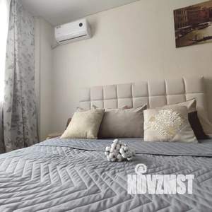 2-к квартира, посуточно, 46м2, 1/10 этаж