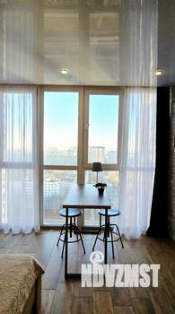 Студия квартира, посуточно, 46м2, 20/24 этаж