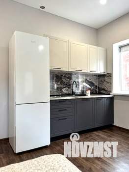 Студия квартира, посуточно, 35м2, 1/2 этаж