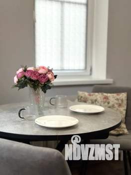 Студия квартира, посуточно, 35м2, 1/2 этаж