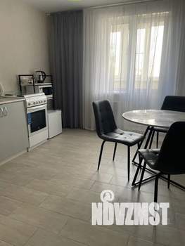 1-к квартира, посуточно, 40м2, 5/26 этаж