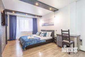 1-к квартира, посуточно, 49м2, 1/1 этаж