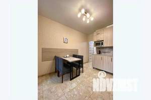 2-к квартира, посуточно, 64м2, 4/18 этаж