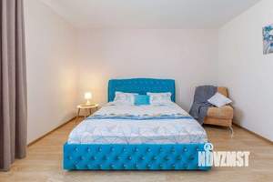 1-к квартира, посуточно, 47м2, 1/1 этаж