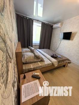 1-к квартира, посуточно, 35м2, 1/3 этаж