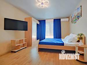 1-к квартира, посуточно, 37м2, 3/3 этаж