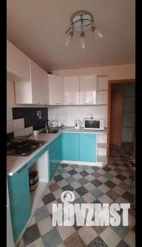 1-к квартира, посуточно, 42м2, 1/9 этаж