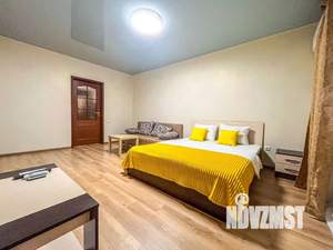 1-к квартира, посуточно, 54м2, 9/16 этаж