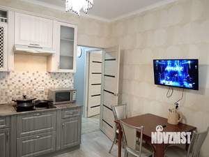 1-к квартира, посуточно, 47м2, 1/1 этаж