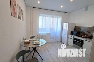 1-к квартира, посуточно, 43м2, 9/18 этаж