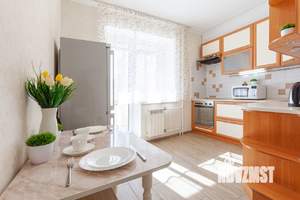 1-к квартира, посуточно, 48м2, 4/16 этаж