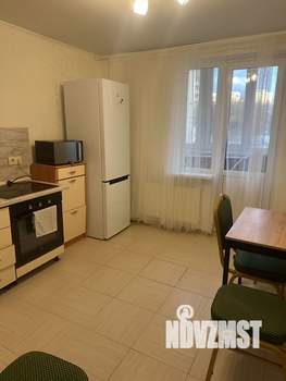 1-к квартира, посуточно, 41м2, 3/25 этаж