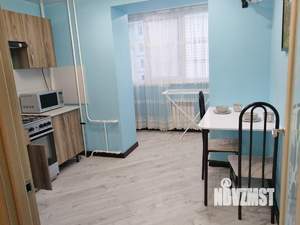 1-к квартира, посуточно, 38м2, 3/10 этаж