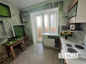 1-к квартира, посуточно, 35м2, 18/18 этаж