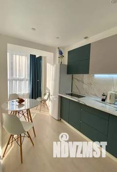 Студия квартира, посуточно, 30м2, 1/10 этаж