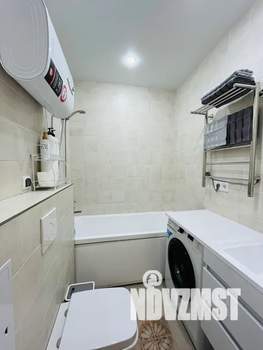 Студия квартира, посуточно, 30м2, 2/10 этаж