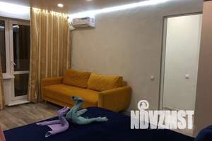 2-к квартира, посуточно, 40м2, 3/5 этаж