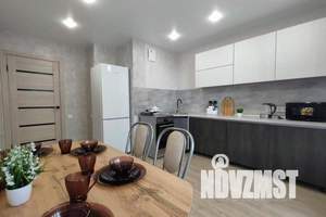 2-к квартира, посуточно, 65м2, 19/27 этаж