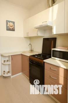 1-к квартира, посуточно, 33м2, 4/9 этаж