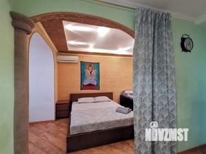 1-к квартира, посуточно, 42м2, 10/18 этаж