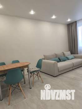 1-к квартира, посуточно, 37м2, 6/25 этаж