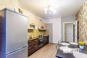 1-к квартира, посуточно, 43м2, 1/1 этаж