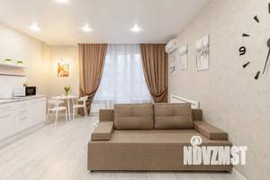 Студия квартира, посуточно, 38м2, 10/25 этаж