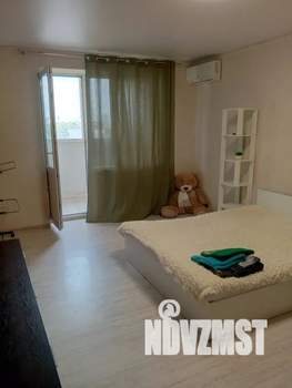 1-к квартира, посуточно, 45м2, 17/22 этаж