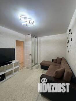 2-к квартира, посуточно, 42м2, 1/5 этаж