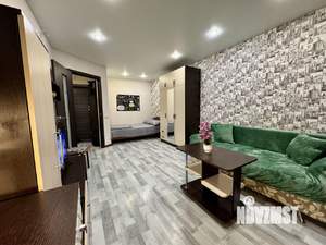 1-к квартира, посуточно, 35м2, 3/10 этаж