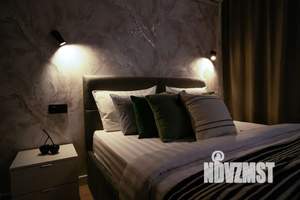 1-к квартира, посуточно, 40м2, 7/10 этаж