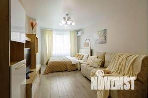 1-к квартира, посуточно, 40м2, 2/27 этаж