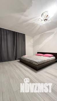 1-к квартира, посуточно, 55м2, 2/10 этаж