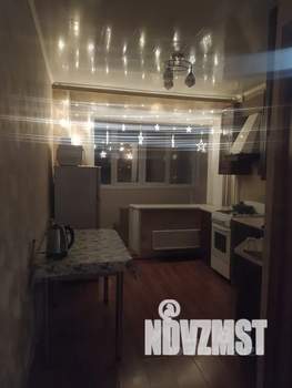 1-к квартира, посуточно, 40м2, 3/9 этаж