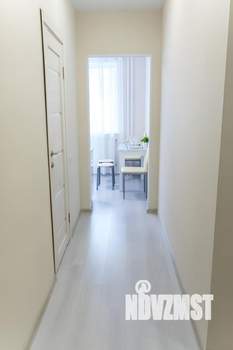 1-к квартира, посуточно, 44м2, 17/18 этаж