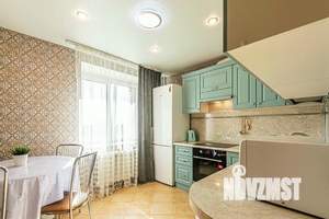 1-к квартира, посуточно, 70м2, 1/1 этаж