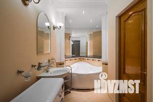 2-к квартира, посуточно, 58м2, 4/10 этаж