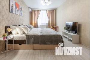 1-к квартира, посуточно, 47м2, 2/10 этаж