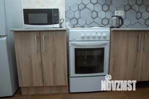 1-к квартира, посуточно, 63м2, 1/1 этаж